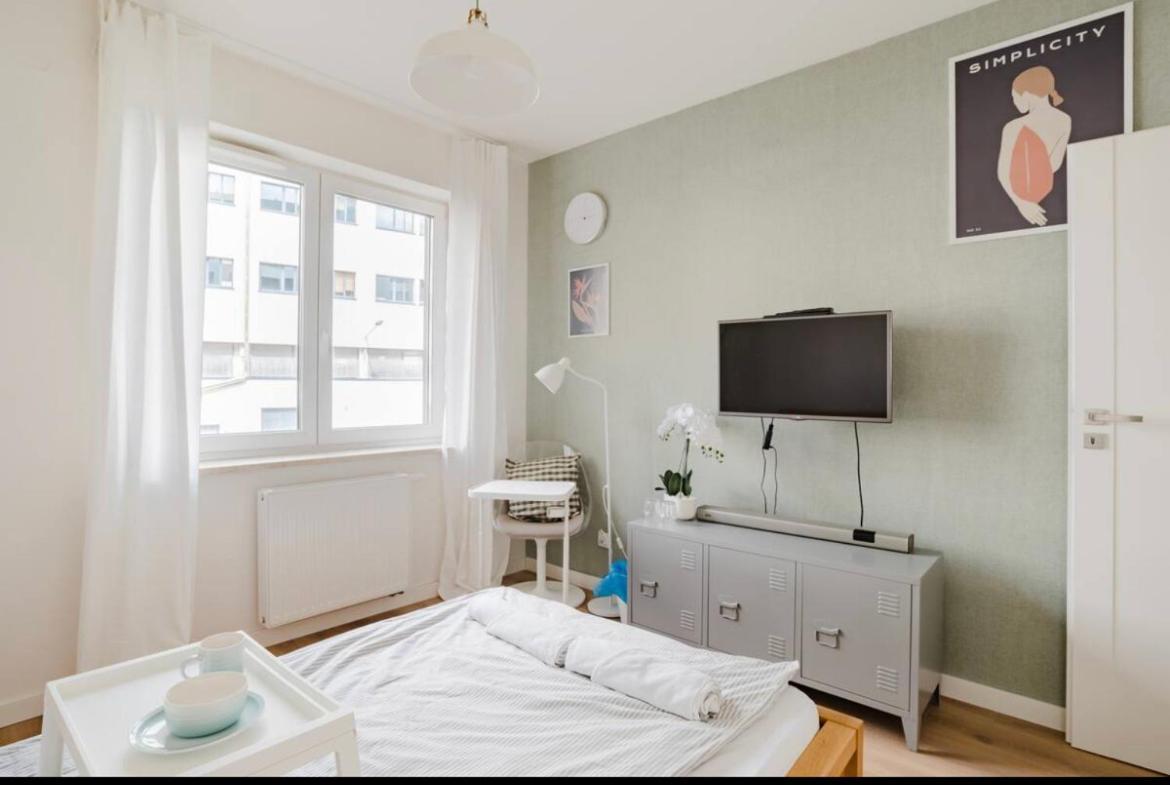 Color Room Warsaw Wola Ngoại thất bức ảnh